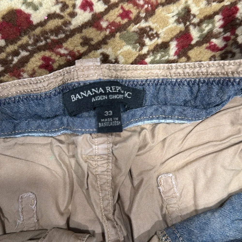 Banana Republic short for men